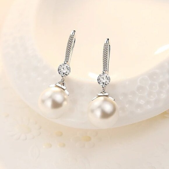 Fine 925 Sterling Silver Luxury Crystal Zircon Pearl Earrings - Picture 3 of 5